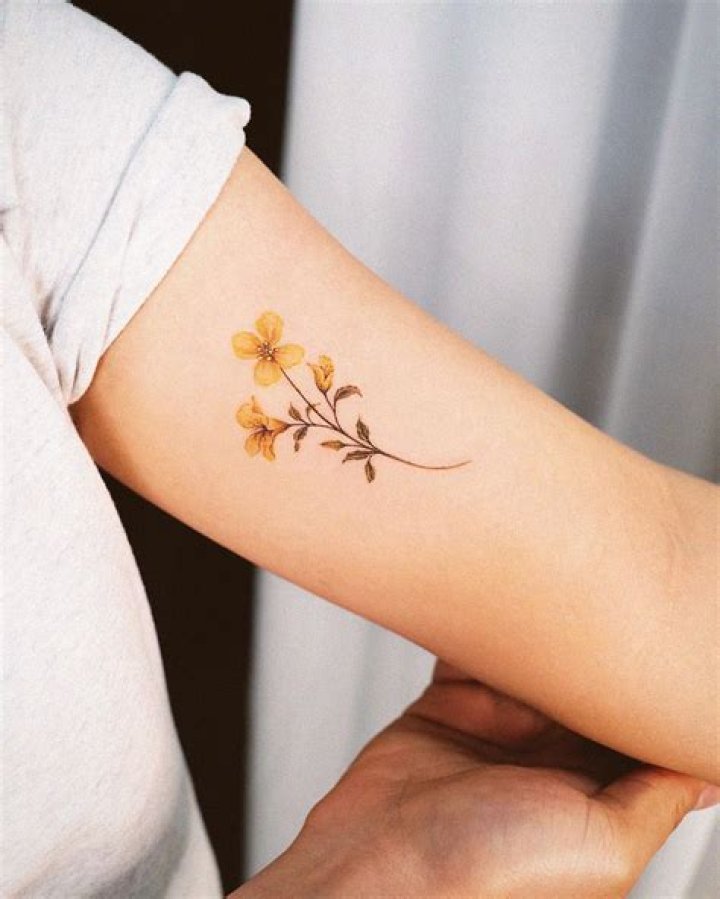 Top 50 flower tattoo designs to inspire you
