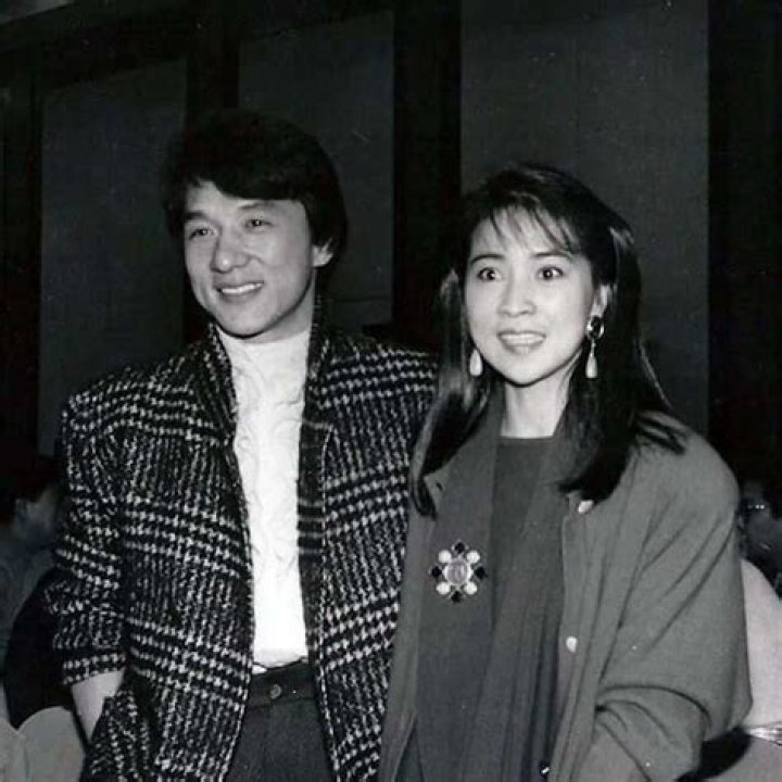 Who is Jackie Chan's wife? Joan Lin bio and facts