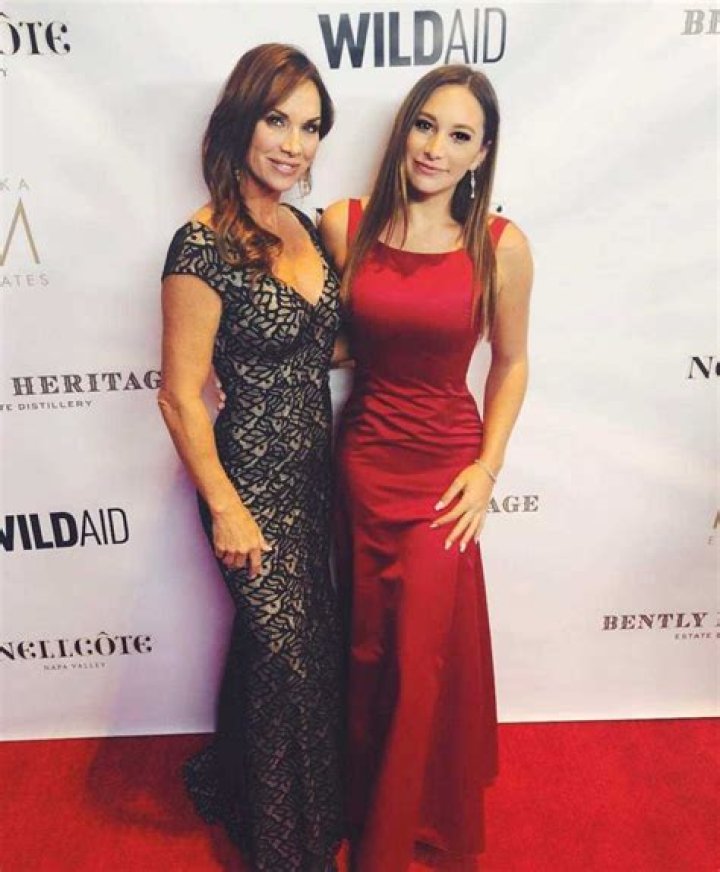 Home Improvement Debbe Dunning today: age, measurements, daughter