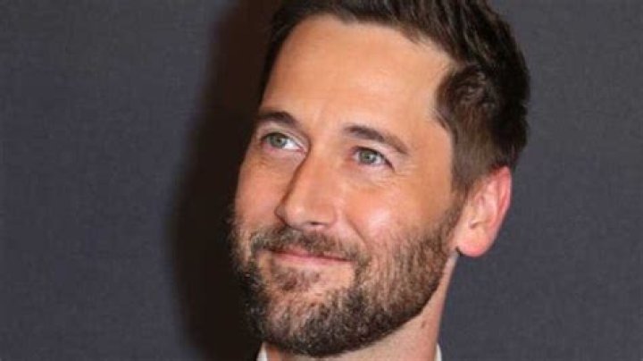 Ryan Eggold bio: age, height, education, wife