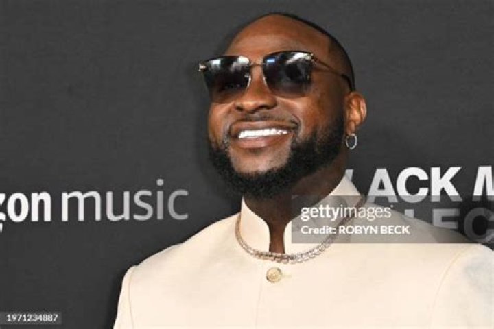 Nigerian Singer Davido Teaches US-based Star Enisa to Speak Pidgin English in Funny Video