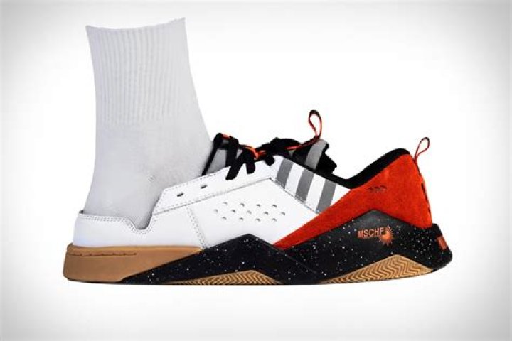 You Can Wear It to the Evil Forest: Reactions to Trending Photo of Futuristic Shoes Design