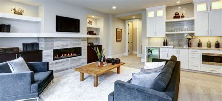 “Weekend Can Start”: Man Shows Off His Apartment With Nice Funiture, Flat Screen TV and Cool Interior Decor