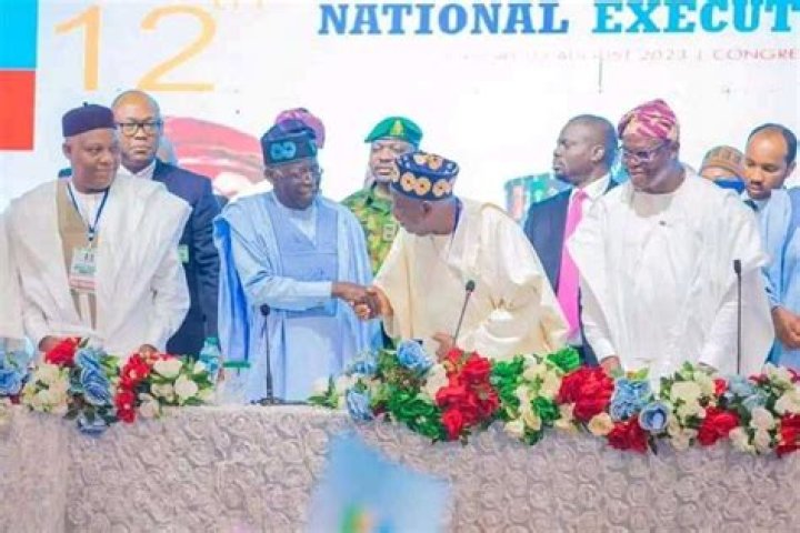 BREAKING: Tension Erupts as Police Take Over APC Headquarters