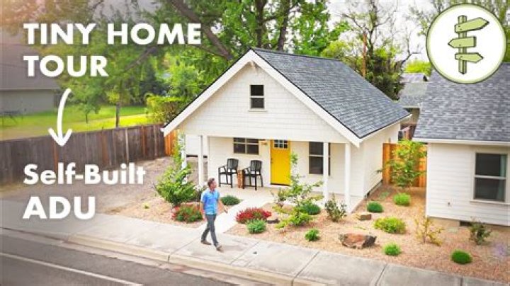 “My 1st”: Young Man Builds Tiny Self-Con House With Cement Blocks, Roofs It on Time, Paints Interior