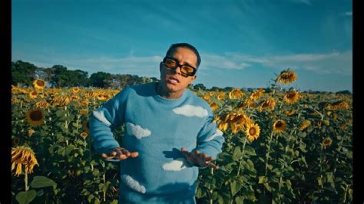 Calmame by Sixto Rein from Venezuela