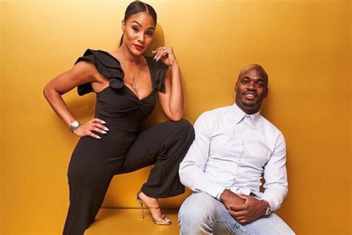 5 Facts About Ashley Brown, She Is Adrian Peterson’s Wife Since 2014