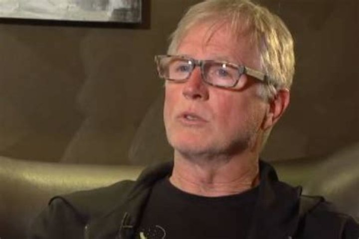 Alan Hunter’s Wife Elizabeth Bradley Hunter – The 18 Years Age Difference Is Not A Problem