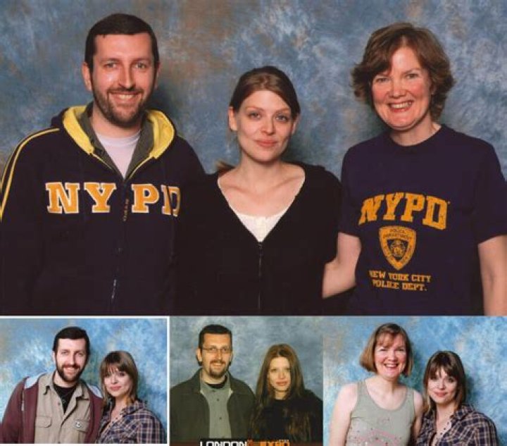 Amber Benson Height