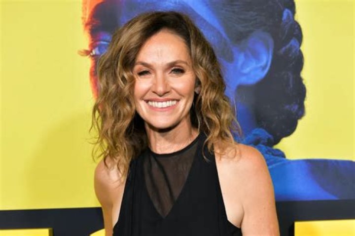 Amy Brenneman Disability: Illness Eye Condition And Health Update 2023