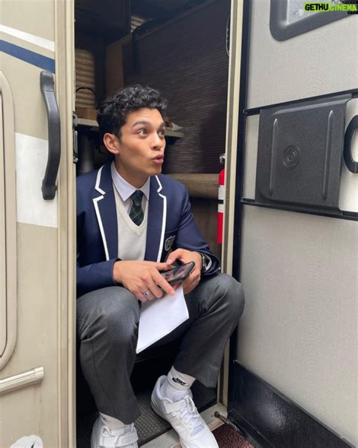 Who is Anthony Keyvan (Actor)? Wiki, Biography, Height, Age, Net Worth, Parents, Nationality & Facts