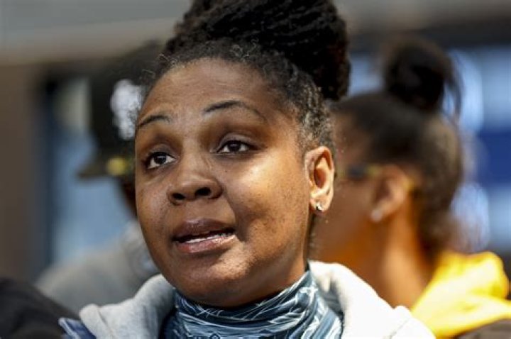 Areanah Preston Mother Dionne Mhoon: Shooting Victim Family