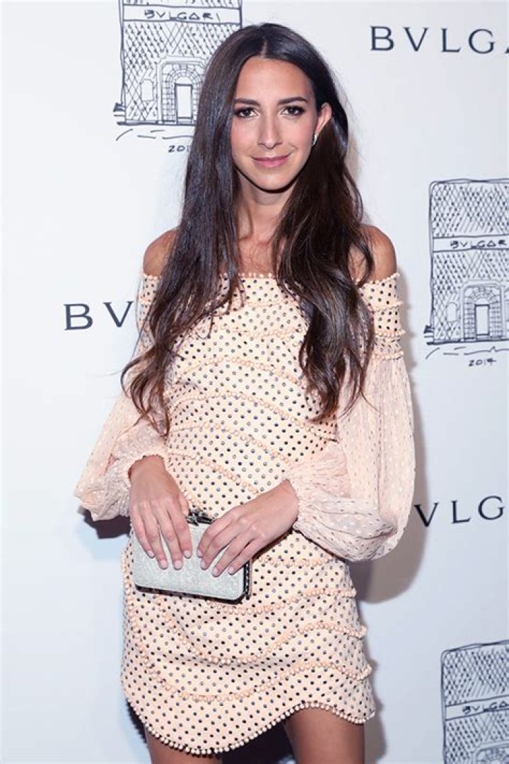 Arielle Charnas Bio, Wiki, Age, Family, Father, Husband, Wedding, and Net Worth