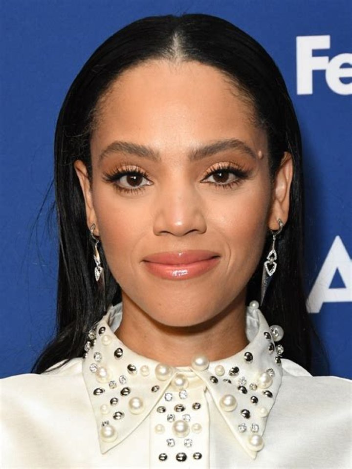 Bianca Lawson Bio, Wiki, Age, Family, Beyonce, Movies, Tvd, Pll, Buffy, and Net Worth
