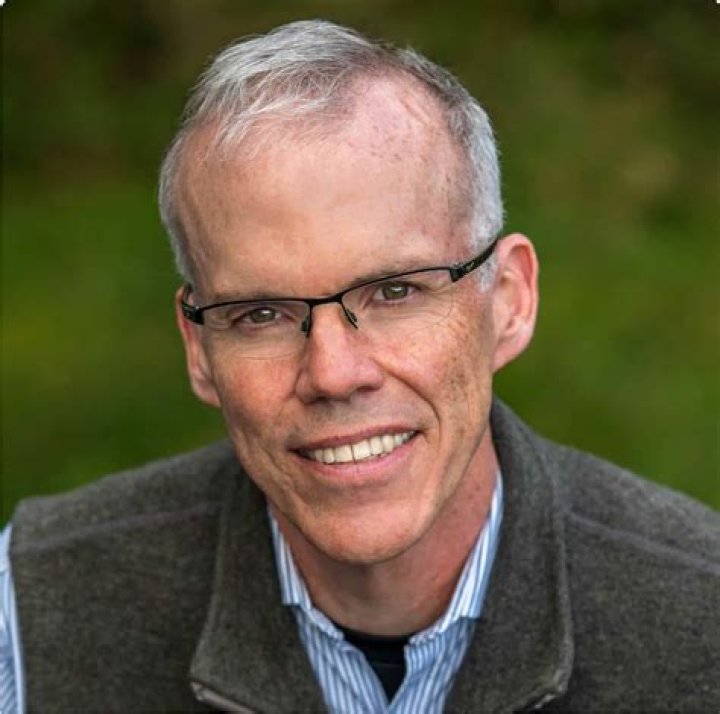 Bill McKibben New Yorker, Bio, Wiki, Age, Height, Wife, Books, Salary, and Net Worth