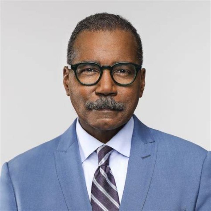 Bill Whitaker 60 Minutes, Bio, Wiki, Age, Height, Wife, CBS, Salary, and Net Worth