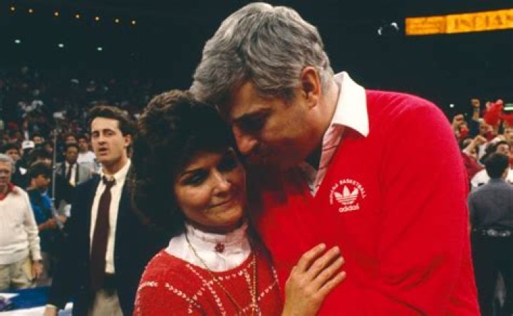 Bob Knight’s Wife Karen Vieth Edgar – Married For Some Decades Now