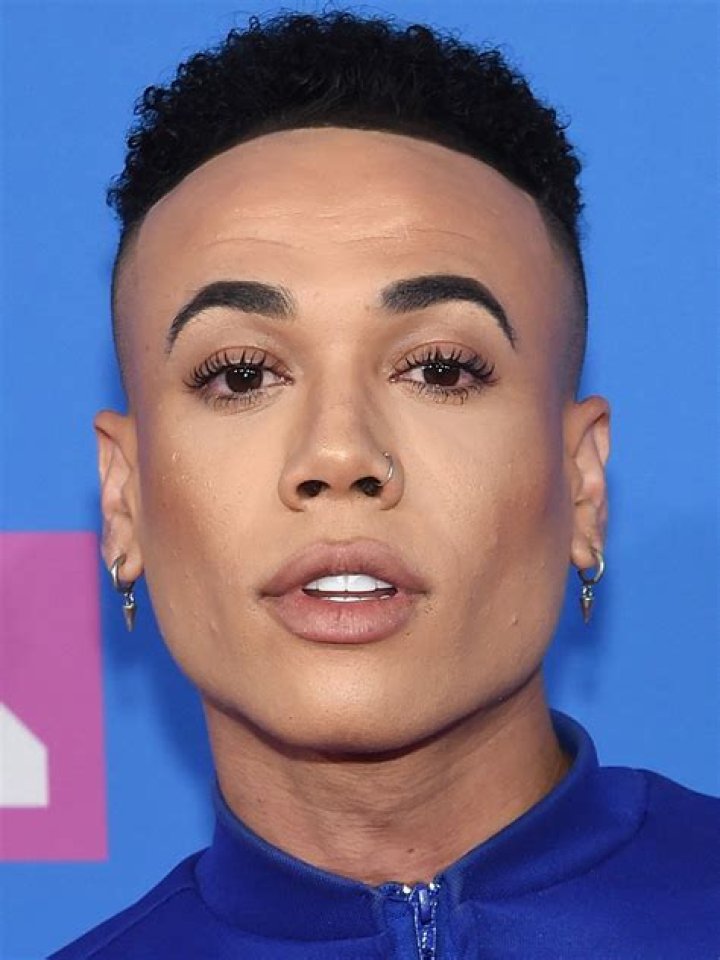 
LHHM Star Bobby Lytes Net Worth – Salary and Earnings From TV Show and Music
