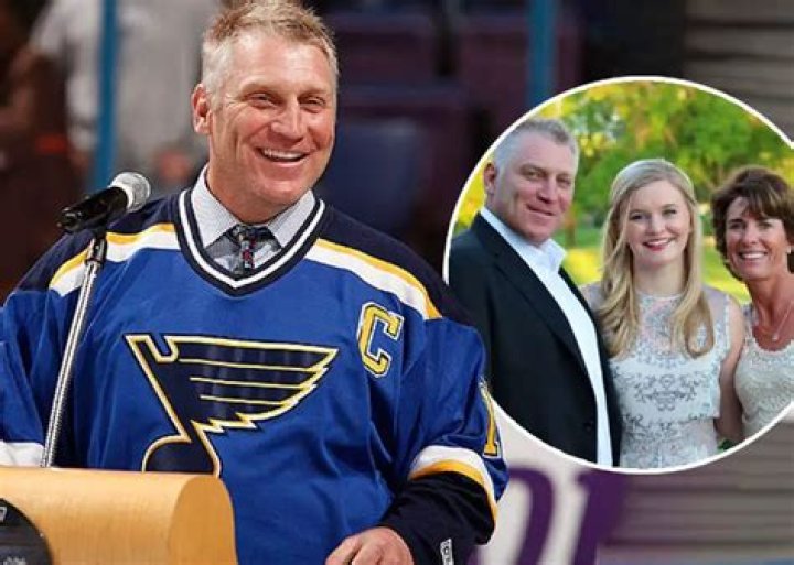 Brett Hull Remains Amicable With First Wife Despite Being Divorced