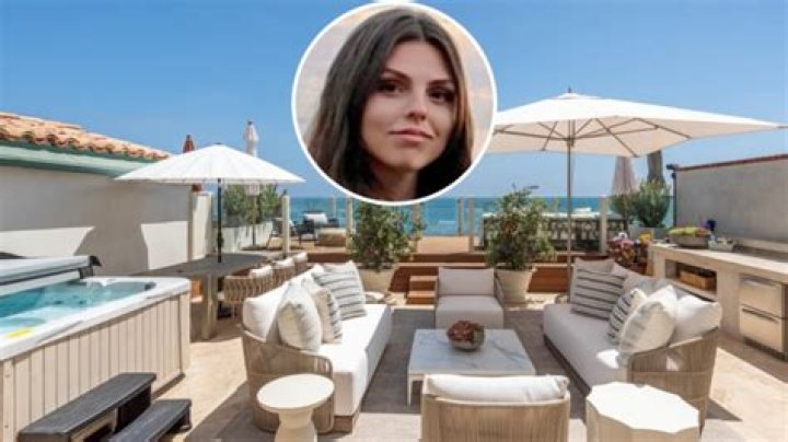 
Tom Gores’ Wife Holly Gores – Where Did The Pair Meet?
