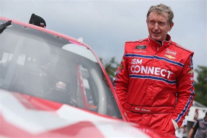 Chase Elliott Is Chasing His Dad’s Legacy — A Look into His Family Life