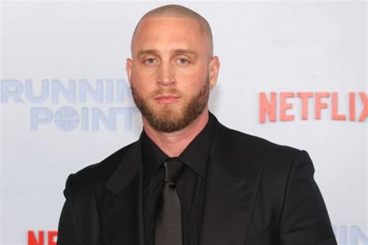 Chet Hanks Wiki, Age, Height, Weight, Biography, Girlfriend, Family & More