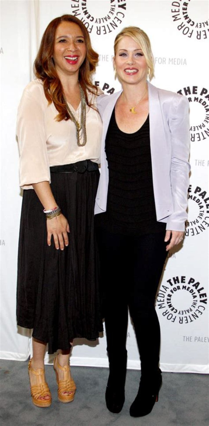 Christina Applegate Height