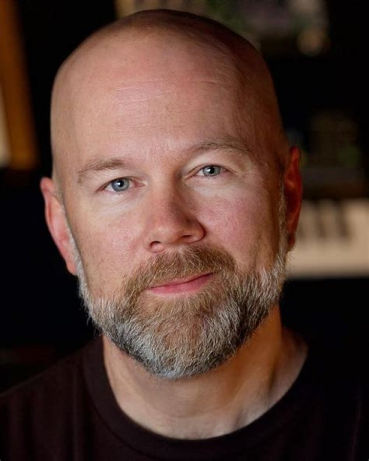 Christopher Sabat