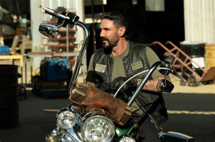 Clayton Cardenas’ Character Angel Is Moving on with Future Wife Nails on ‘Mayans M.C.’