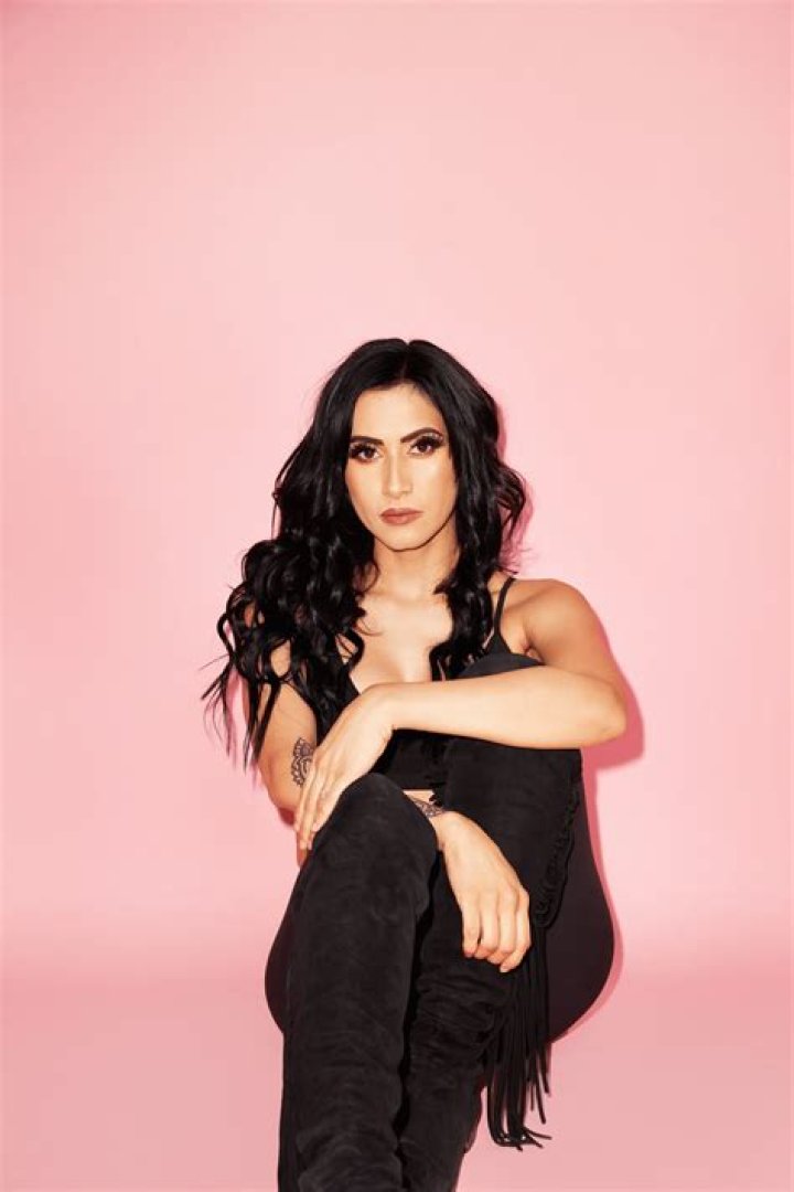 Cristina Vee Phone Number, WhatsApp Number Contact Number Mobile