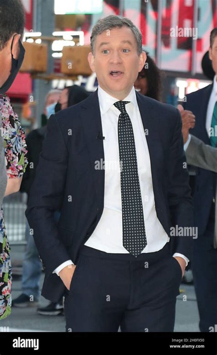 Dan Harris ABC, Bio, Wiki, Age, Height, Family, Wife, Podcast, 10% Happier, And Net Worth