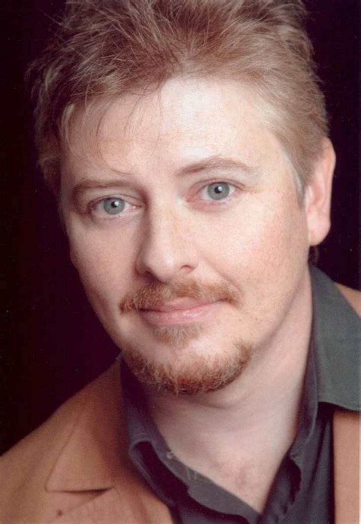 Dave Foley – Biography, Facts & Life Story