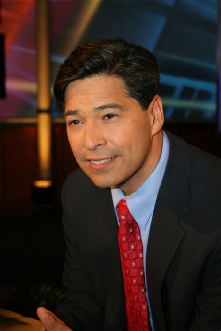 David Novarro ABC, Bio, Wiki, Age, Height, Wife, Salary and Net Worth