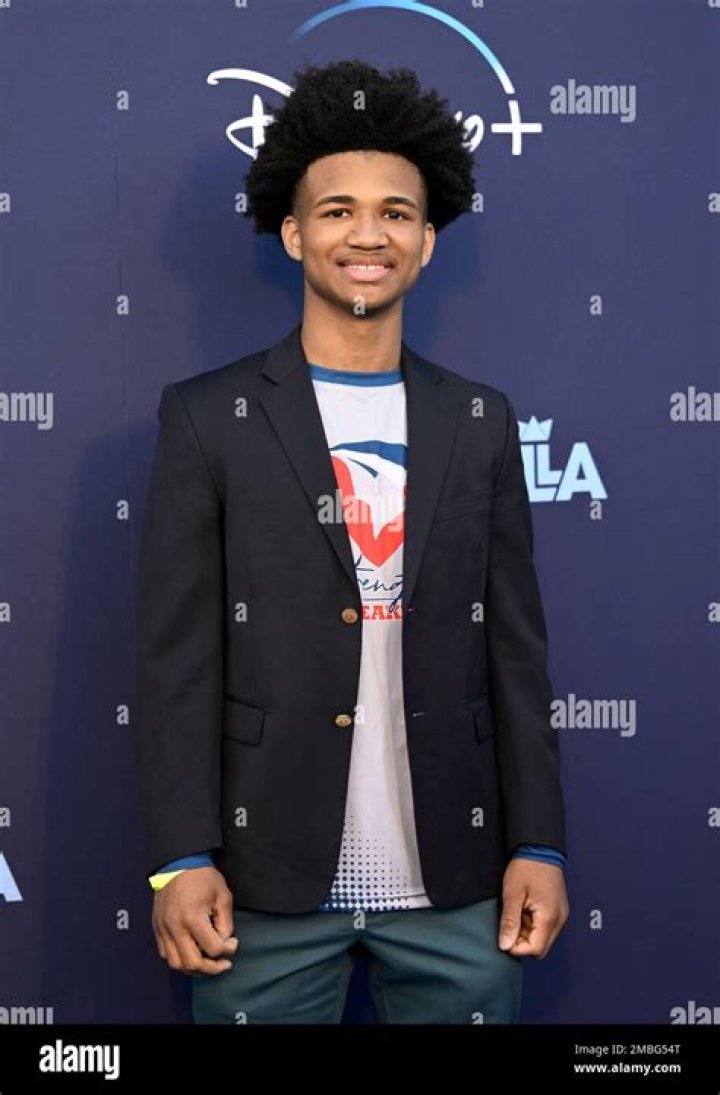 Demarjay Smith Age, Net Worth, Height, Wiki, Weight