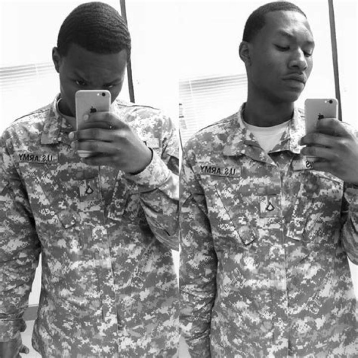 Denzel Dennis Wiki, Age, Height, Girlfriend, Net Worth