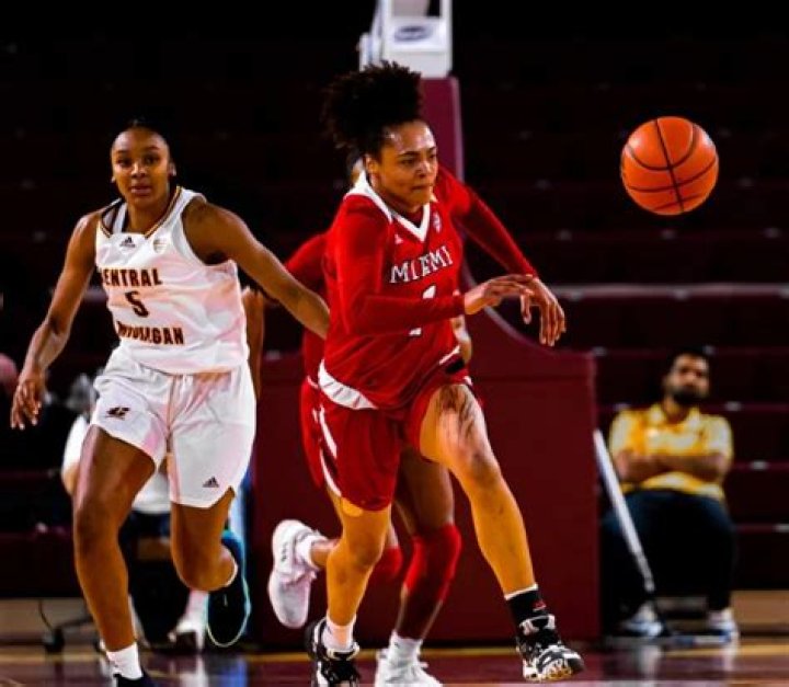 Who is DeUnna Hendrix? Biography, Age, Family, Husband, Latest News, Career, Net Worth, & More