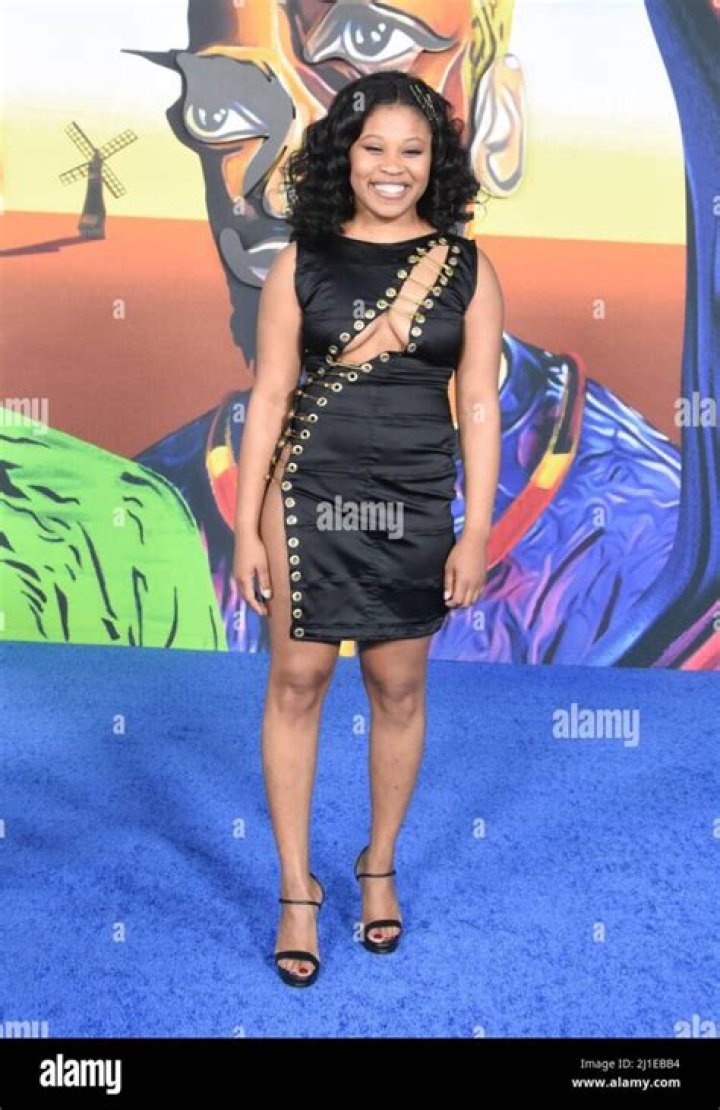 Dominique Fishback – Biography, Facts & Life Story