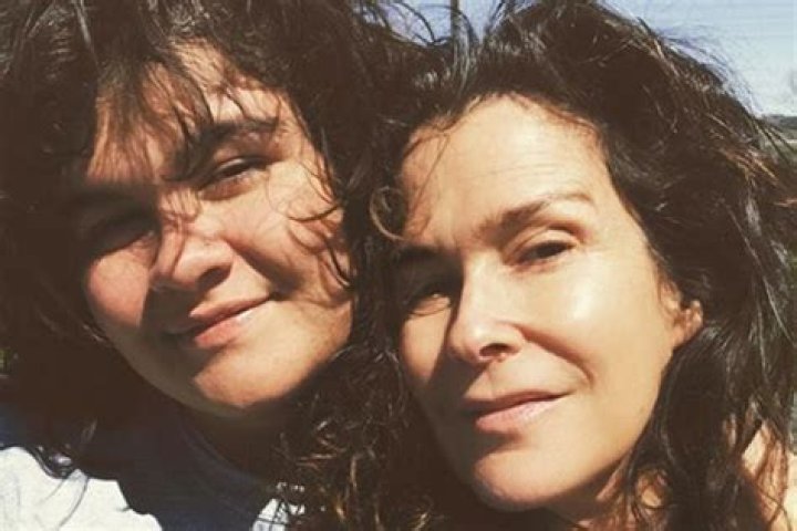 Doyle Bramhall II's daughter | Ecelebritymirror