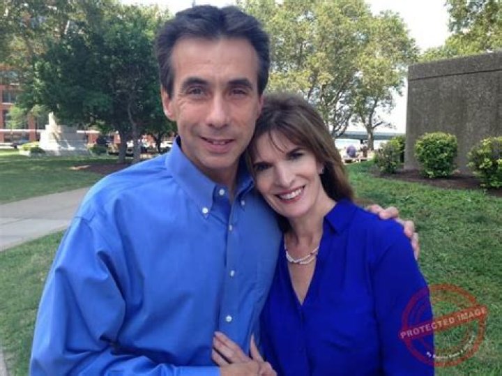 Ed Gallek FOX 8, Bio, Wiki, Age, Wife, Brain Surgery, Salary, and Net Worth