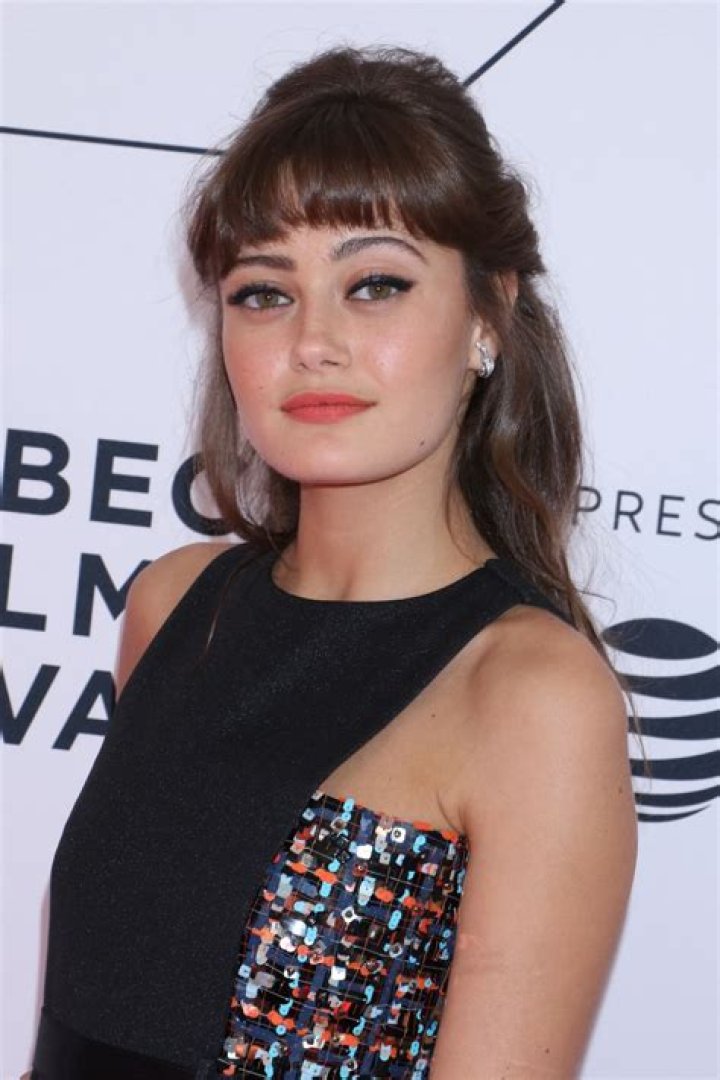 Ella Purnell – Biography, Facts & Life Story