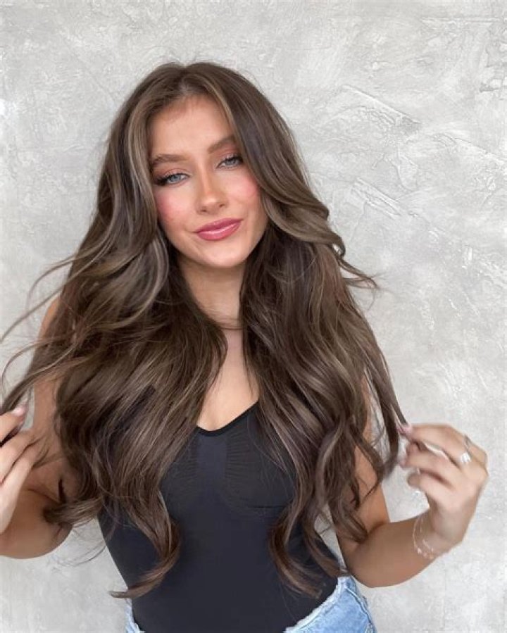 Elliana Walmsley – Biography, Facts & Life Story