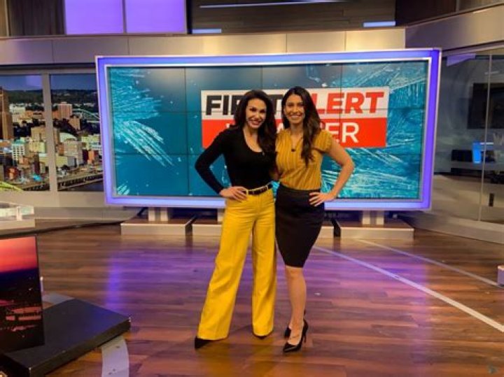 Erica Mokay WWMT, Bio, Wiki, Age, Height, Husband, Salary, and Net Worth