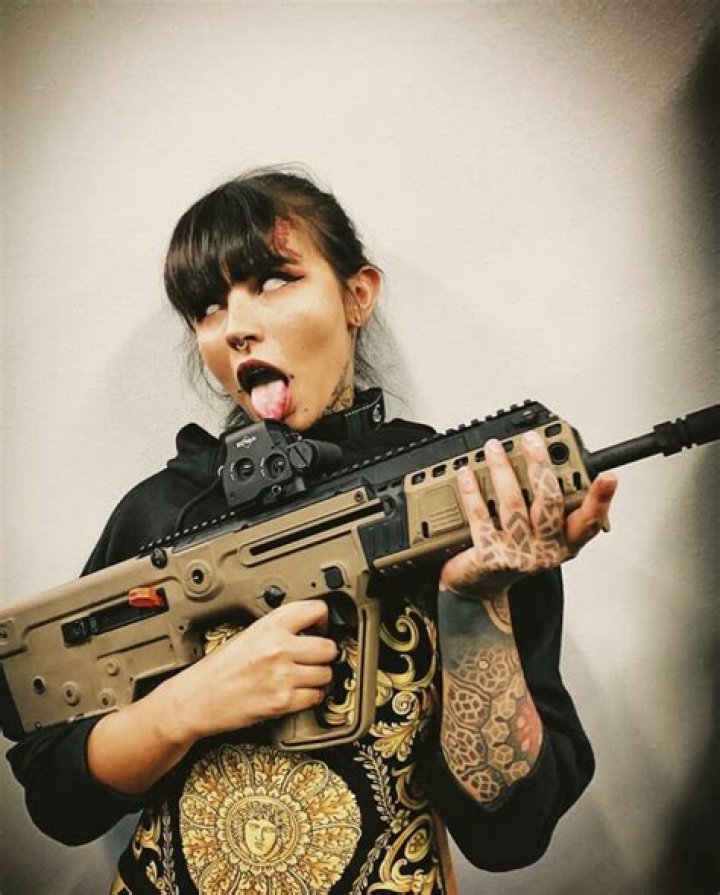 Felisya Piana (Felisja Piana) Wiki, Biography, Age, Height, Info, Details