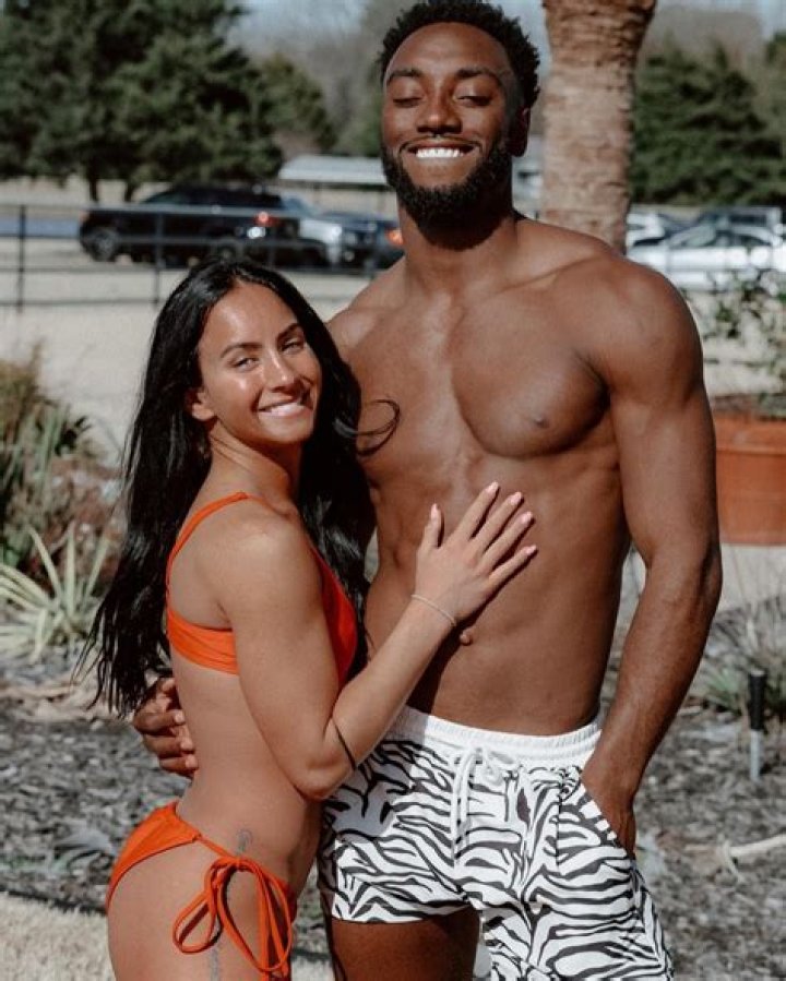 Cheerleader Gabi Butler Is Proud Of Her Parents and Her Height