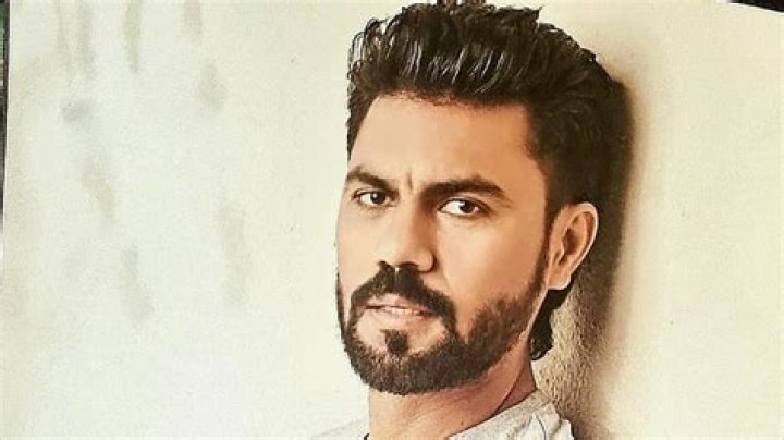 Gaurav Chopra – Biography, Facts & Life Story