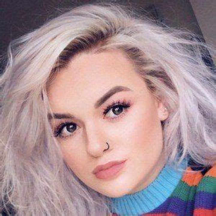 Grace Davies Net Worth