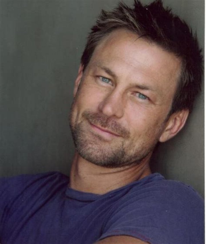 Grant Bowler – Biography, Facts & Life Story