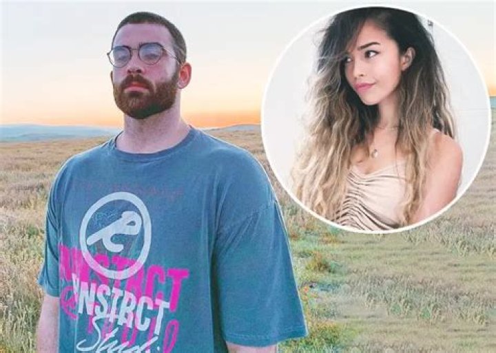 Hasan Piker Slams Valkyrae as She Exposed His DM for RFLCT Drama
