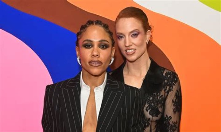 Is Jess Glynne Lesbian? Gender And Sexual Orientation