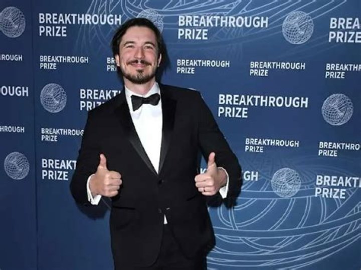 Is Vlad Tenev Jewish? Religion Family And Early Life Explored